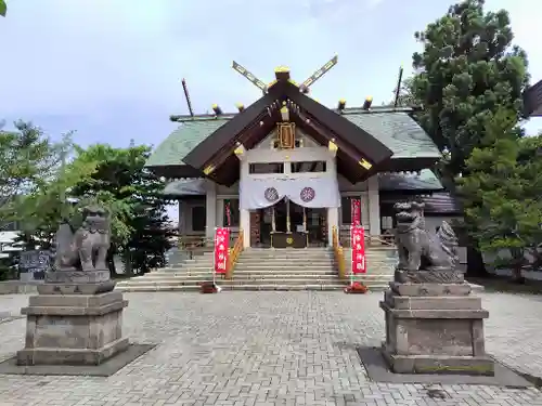 烈々布神社の本殿・本堂
