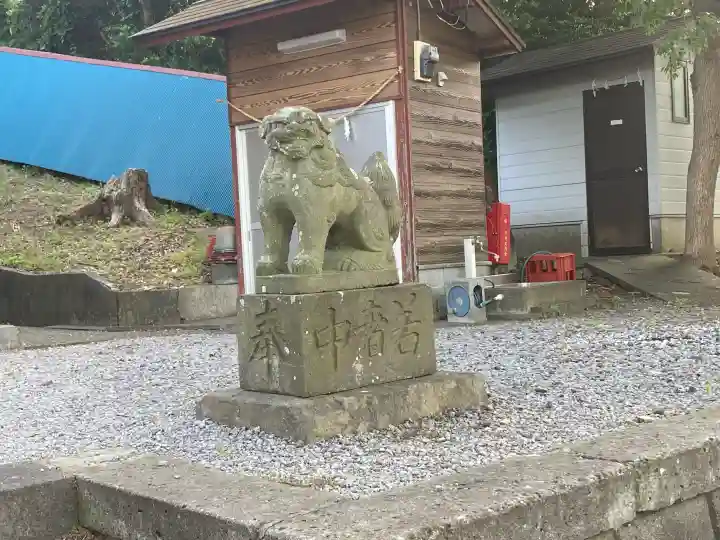 御滝神社の{uncategorized: "未分類", other: "その他", undefined: "問題あり", building: "その他建物", grave: "お墓", sacred_gate: "鳥居", guardian: "狛犬", statue: "像", buddha: "仏像", history: "歴史", nature: "自然", garden: "庭園", animal: "動物", pagoda: "塔", temizu: "手水舎", mountain_gate: "山門・神門", sanctuary: "本殿・本堂", subordinate: "末社・摂社", art: "芸術", scenery: "景色", jizo: "地蔵", ema: "絵馬", goshuin: "御朱印", omikuji: "おみくじ", items: "授与品その他", amulet: "お守り", goshuincho: "御朱印帳", eats: "食事", festival: "お祭り", votive_dance: "神楽", shichigosan: "七五三参", wedding: "結婚式", experience: "体験その他", initially: "初詣", around: "周辺", anti_infection: "感染症対策"}