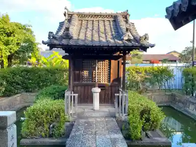 白旗観音寺の末社・摂社