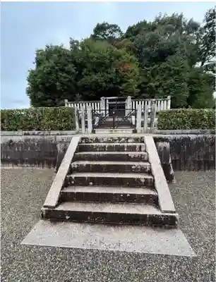 天武天皇・持統天皇陵（檜隈大内陵）(奈良県)