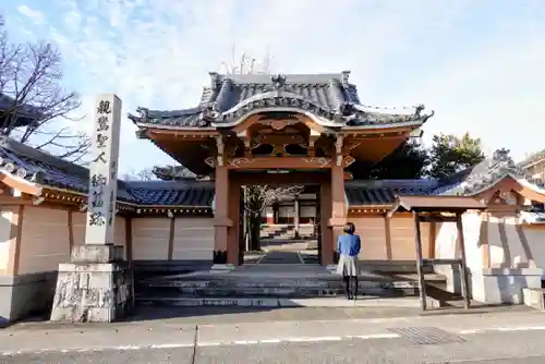 善超寺の山門