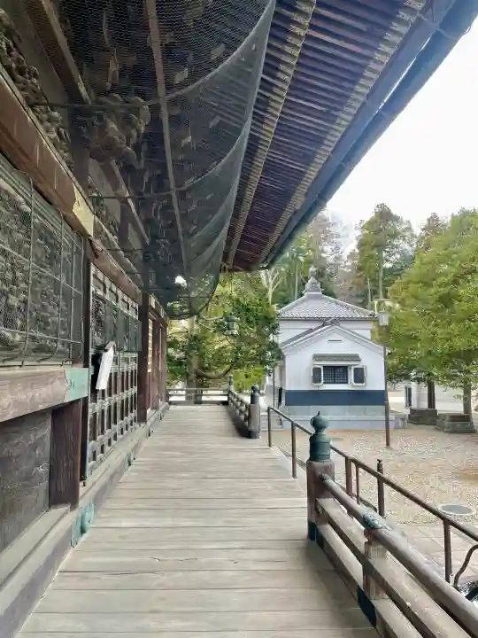 成田山釈迦堂の{uncategorized: "未分類", other: "その他", undefined: "問題あり", building: "その他建物", grave: "お墓", sacred_gate: "鳥居", guardian: "狛犬", statue: "像", buddha: "仏像", history: "歴史", nature: "自然", garden: "庭園", animal: "動物", pagoda: "塔", temizu: "手水舎", mountain_gate: "山門・神門", sanctuary: "本殿・本堂", subordinate: "末社・摂社", art: "芸術", scenery: "景色", jizo: "地蔵", ema: "絵馬", goshuin: "御朱印", omikuji: "おみくじ", items: "授与品その他", amulet: "お守り", goshuincho: "御朱印帳", eats: "食事", festival: "お祭り", votive_dance: "神楽", shichigosan: "七五三参", wedding: "結婚式", experience: "体験その他", initially: "初詣", around: "周辺", anti_infection: "感染症対策"}