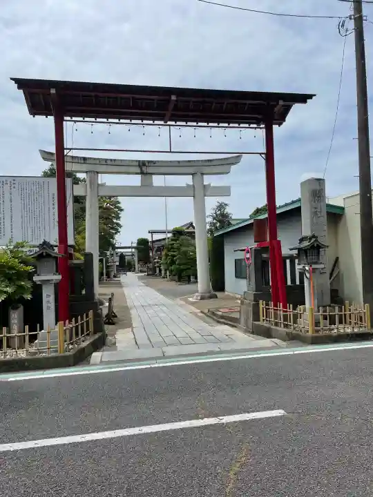 健田須賀神社の{uncategorized: "未分類", other: "その他", undefined: "問題あり", building: "その他建物", grave: "お墓", sacred_gate: "鳥居", guardian: "狛犬", statue: "像", buddha: "仏像", history: "歴史", nature: "自然", garden: "庭園", animal: "動物", pagoda: "塔", temizu: "手水舎", mountain_gate: "山門・神門", sanctuary: "本殿・本堂", subordinate: "末社・摂社", art: "芸術", scenery: "景色", jizo: "地蔵", ema: "絵馬", goshuin: "御朱印", omikuji: "おみくじ", items: "授与品その他", amulet: "お守り", goshuincho: "御朱印帳", eats: "食事", festival: "お祭り", votive_dance: "神楽", shichigosan: "七五三参", wedding: "結婚式", experience: "体験その他", initially: "初詣", around: "周辺", anti_infection: "感染症対策"}