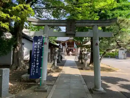 白髭神社の鳥居