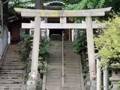 王子稲荷神社の鳥居