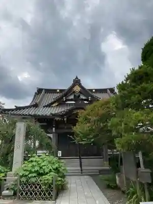 妙隆寺の本殿・本堂
