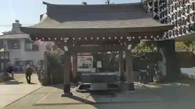 成田山深川不動堂(新勝寺東京別院)の手水舎