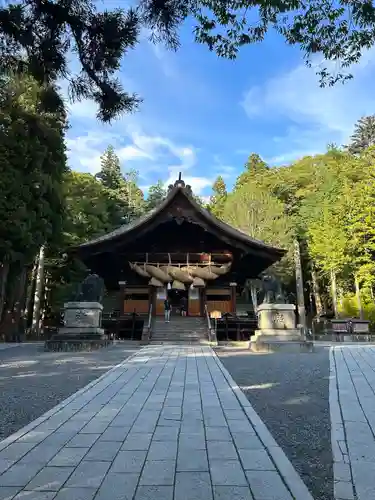 諏訪大社下社秋宮(長野県)