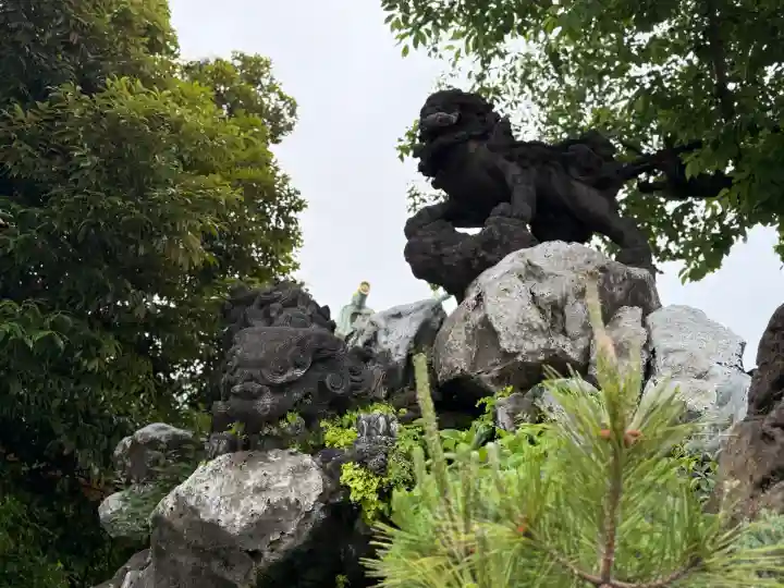 神田神社(神田明神)の{uncategorized: "未分類", other: "その他", undefined: "問題あり", building: "その他建物", grave: "お墓", sacred_gate: "鳥居", guardian: "狛犬", statue: "像", buddha: "仏像", history: "歴史", nature: "自然", garden: "庭園", animal: "動物", pagoda: "塔", temizu: "手水舎", mountain_gate: "山門・神門", sanctuary: "本殿・本堂", subordinate: "末社・摂社", art: "芸術", scenery: "景色", jizo: "地蔵", ema: "絵馬", goshuin: "御朱印", omikuji: "おみくじ", items: "授与品その他", amulet: "お守り", goshuincho: "御朱印帳", eats: "食事", festival: "お祭り", votive_dance: "神楽", shichigosan: "七五三参", wedding: "結婚式", experience: "体験その他", initially: "初詣", around: "周辺", anti_infection: "感染症対策"}