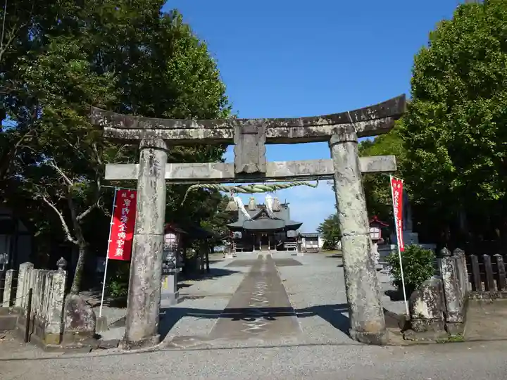 六嘉神社の鳥居