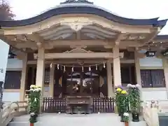 新町御嶽神社の本殿