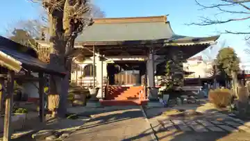 平等寺の本殿・本堂