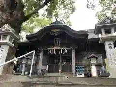 津田八幡神社の本殿