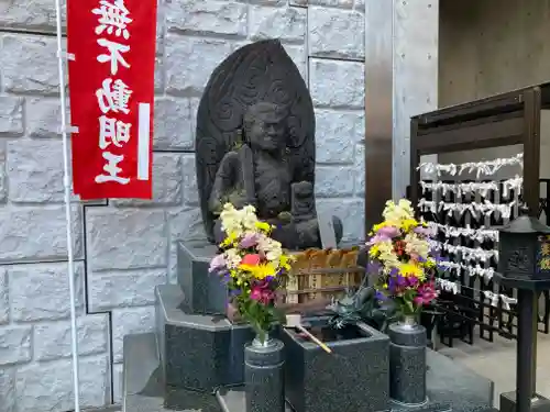 赤坂不動尊威徳寺(東京都)