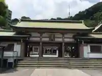 照國神社の山門・神門