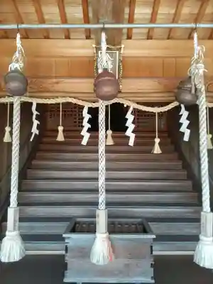 神吉八幡神社の本殿・本堂