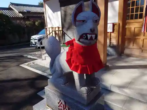 久助稲荷神社の狛犬