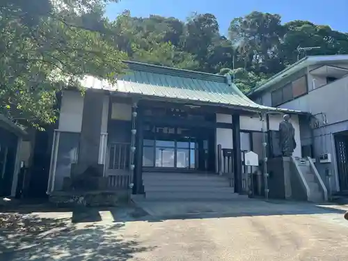 円照寺の本殿・本堂