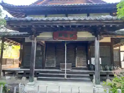 仙岳院の{uncategorized: "未分類", other: "その他", undefined: "問題あり", building: "その他建物", grave: "お墓", sacred_gate: "鳥居", guardian: "狛犬", statue: "像", buddha: "仏像", history: "歴史", nature: "自然", garden: "庭園", animal: "動物", pagoda: "塔", temizu: "手水舎", mountain_gate: "山門・神門", sanctuary: "本殿・本堂", subordinate: "末社・摂社", art: "芸術", scenery: "景色", jizo: "地蔵", ema: "絵馬", goshuin: "御朱印", omikuji: "おみくじ", items: "授与品その他", amulet: "お守り", goshuincho: "御朱印帳", eats: "食事", festival: "お祭り", votive_dance: "神楽", shichigosan: "七五三参", wedding: "結婚式", experience: "体験その他", initially: "初詣", around: "周辺", anti_infection: "感染症対策"}