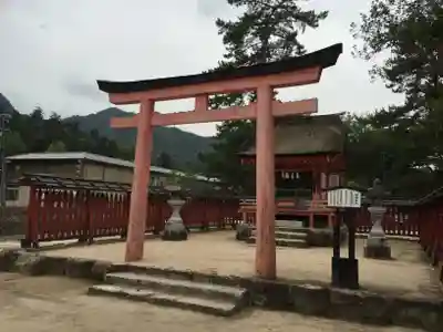 清盛神社の鳥居