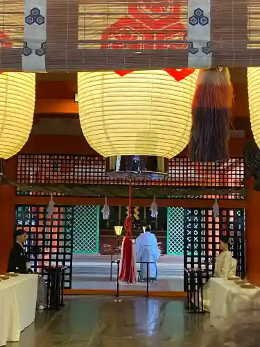 厳島神社の{uncategorized: "未分類", other: "その他", undefined: "問題あり", building: "その他建物", grave: "お墓", sacred_gate: "鳥居", guardian: "狛犬", statue: "像", buddha: "仏像", history: "歴史", nature: "自然", garden: "庭園", animal: "動物", pagoda: "塔", temizu: "手水舎", mountain_gate: "山門・神門", sanctuary: "本殿・本堂", subordinate: "末社・摂社", art: "芸術", scenery: "景色", jizo: "地蔵", ema: "絵馬", goshuin: "御朱印", omikuji: "おみくじ", items: "授与品その他", amulet: "お守り", goshuincho: "御朱印帳", eats: "食事", festival: "お祭り", votive_dance: "神楽", shichigosan: "七五三参", wedding: "結婚式", experience: "体験その他", initially: "初詣", around: "周辺", anti_infection: "感染症対策"}