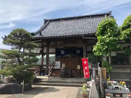 了法寺の本殿