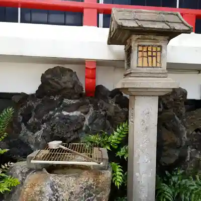 篠塚稲荷神社の手水舎