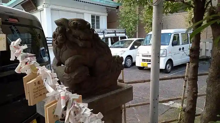 椙森神社の狛犬