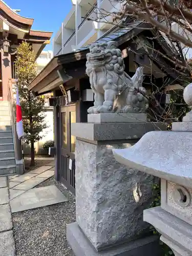 神楽坂若宮八幡神社の狛犬