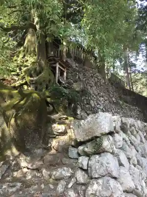 一護王社の{uncategorized: "未分類", other: "その他", undefined: "問題あり", building: "その他建物", grave: "お墓", sacred_gate: "鳥居", guardian: "狛犬", statue: "像", buddha: "仏像", history: "歴史", nature: "自然", garden: "庭園", animal: "動物", pagoda: "塔", temizu: "手水舎", mountain_gate: "山門・神門", sanctuary: "本殿・本堂", subordinate: "末社・摂社", art: "芸術", scenery: "景色", jizo: "地蔵", ema: "絵馬", goshuin: "御朱印", omikuji: "おみくじ", items: "授与品その他", amulet: "お守り", goshuincho: "御朱印帳", eats: "食事", festival: "お祭り", votive_dance: "神楽", shichigosan: "七五三参", wedding: "結婚式", experience: "体験その他", initially: "初詣", around: "周辺", anti_infection: "感染症対策"}