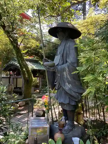 高幡不動尊　金剛寺の像