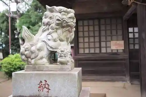 日進神社の狛犬