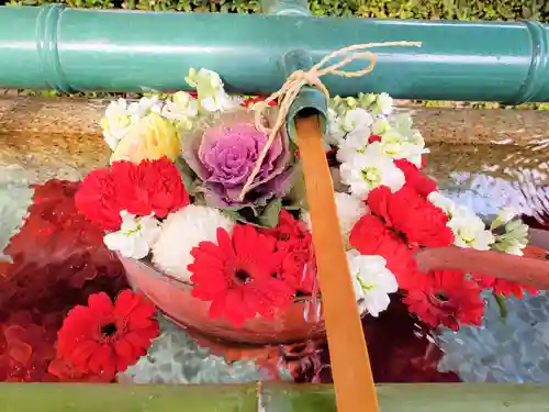 伊和志津神社の手水舎