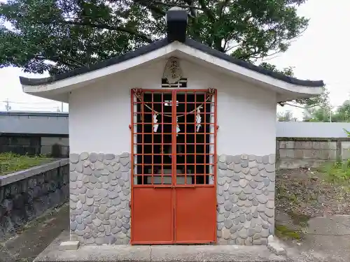 八幡社（西本地）の末社・摂社