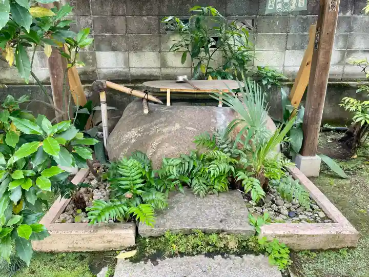 於岩稲荷田宮神社(東京都)