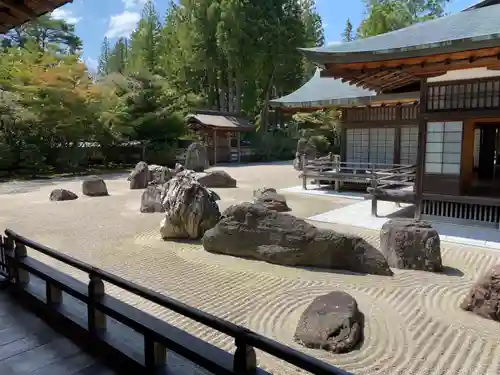 高野山金剛峯寺の庭園