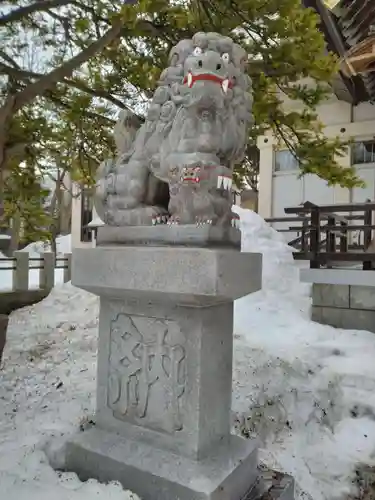 豊平神社の狛犬