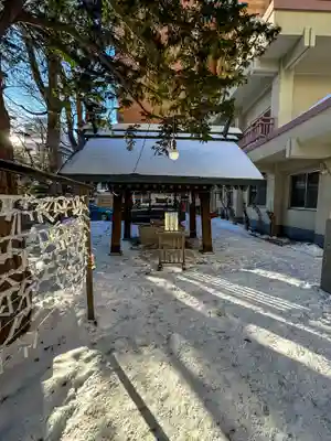 三吉神社の手水舎