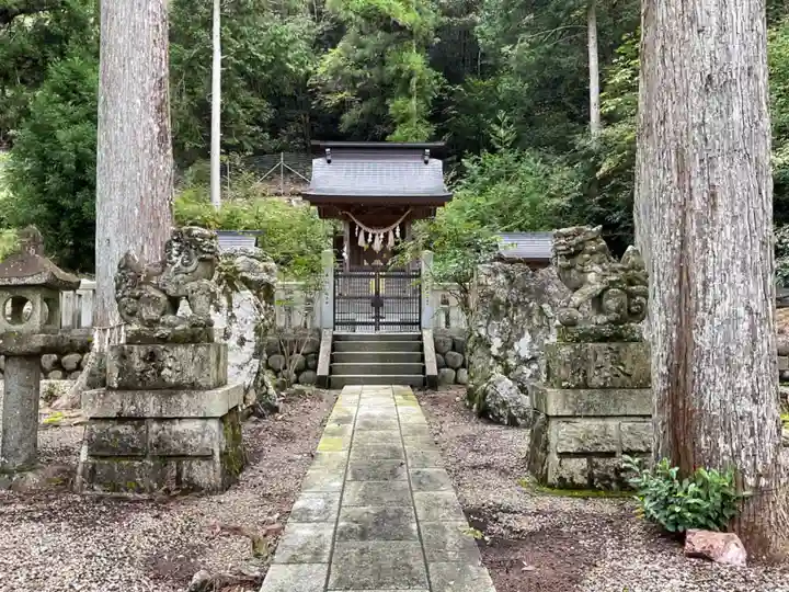 神明神社(根村)の本殿・本堂