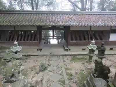 素盞鳴神社の山門・神門