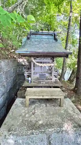 霊泉洞神社(北海道)