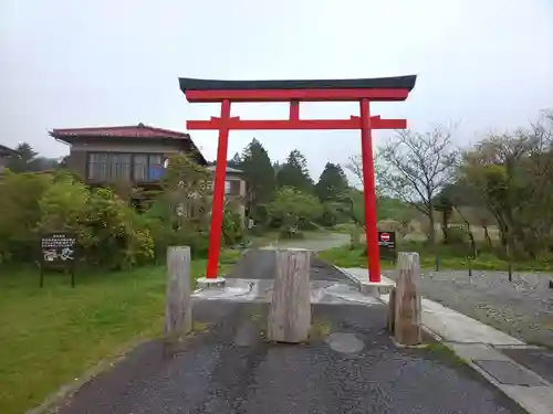 阿字ヶ池弁財天の鳥居