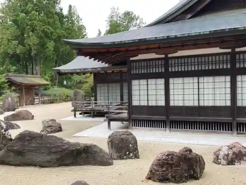 高野山金剛峯寺の庭園