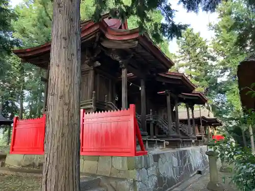 熊野神社の本殿