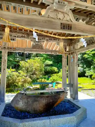 氣多大社の手水舎