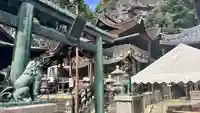 宝山寺の鳥居