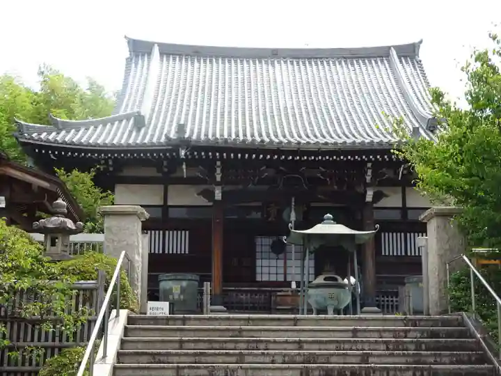 妙蓮寺の本殿・本堂