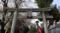 品川貴船神社の鳥居