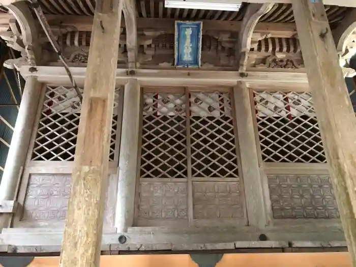曽尾神社の本殿