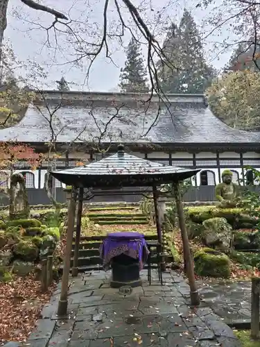 雲洞庵(新潟県)